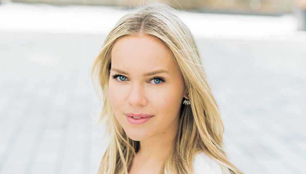 BAK FASADEN: Blogger Cathrine Heienberg bar på en mørk hemmelighet som handlet om noe helt annet enn et perfekt liv. FOTO: Tina Rekdal. BAK FASADEN: Blogger Cathrine Heienberg bar på en mørk hemmelighet som handlet om noe helt annet enn et perfekt liv. FOTO: Tina Rekdal.