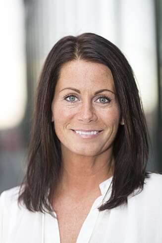 BEGRAVELSESKONSULENT: Pia Hebæk Cyrén FOTO: Privat. BEGRAVELSESKONSULENT: Pia Hebæk Cyrén FOTO: Privat.