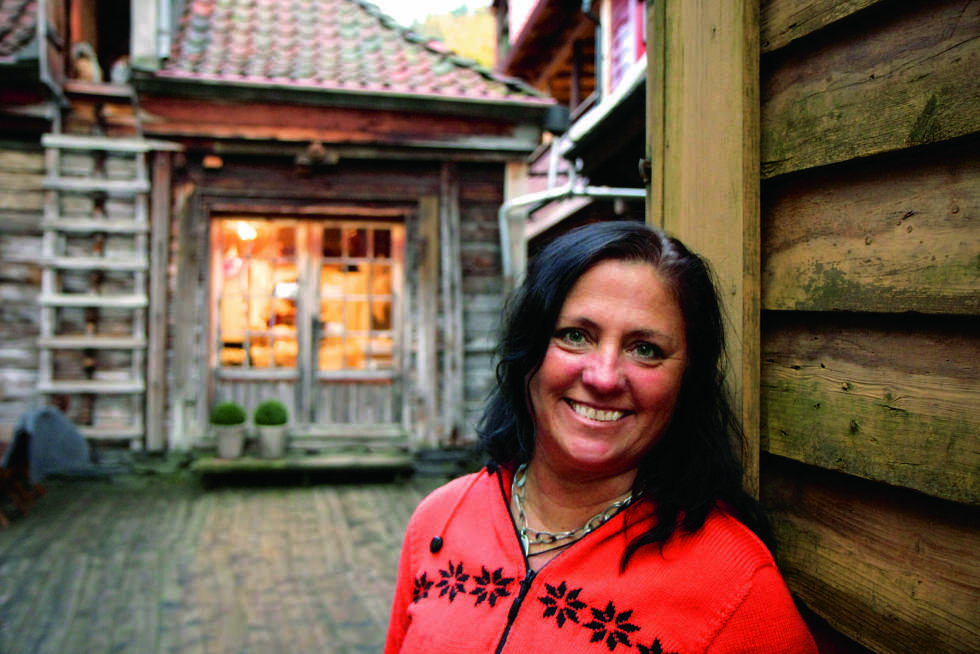 ET VALG: Elisabeth har valgt å ikke la hatet og bitterheten får plass i livet sitt. I stedet dyrker hun gleden og kjærligheten. ET VALG: Elisabeth har valgt å ikke la hatet og bitterheten får plass i livet sitt. I stedet dyrker hun gleden og kjærligheten.