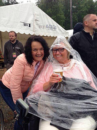 FIN DAG: Anne på tur med en venninne i sommer. FIN DAG: Anne på tur med en venninne i sommer.