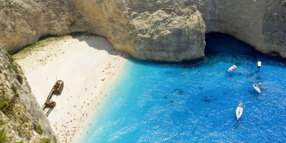 SMUGGLERS WRECK: Dette berømte skipsvraket kan du se på Zakynthos. SMUGGLERS WRECK: Dette berømte skipsvraket kan du se på Zakynthos.