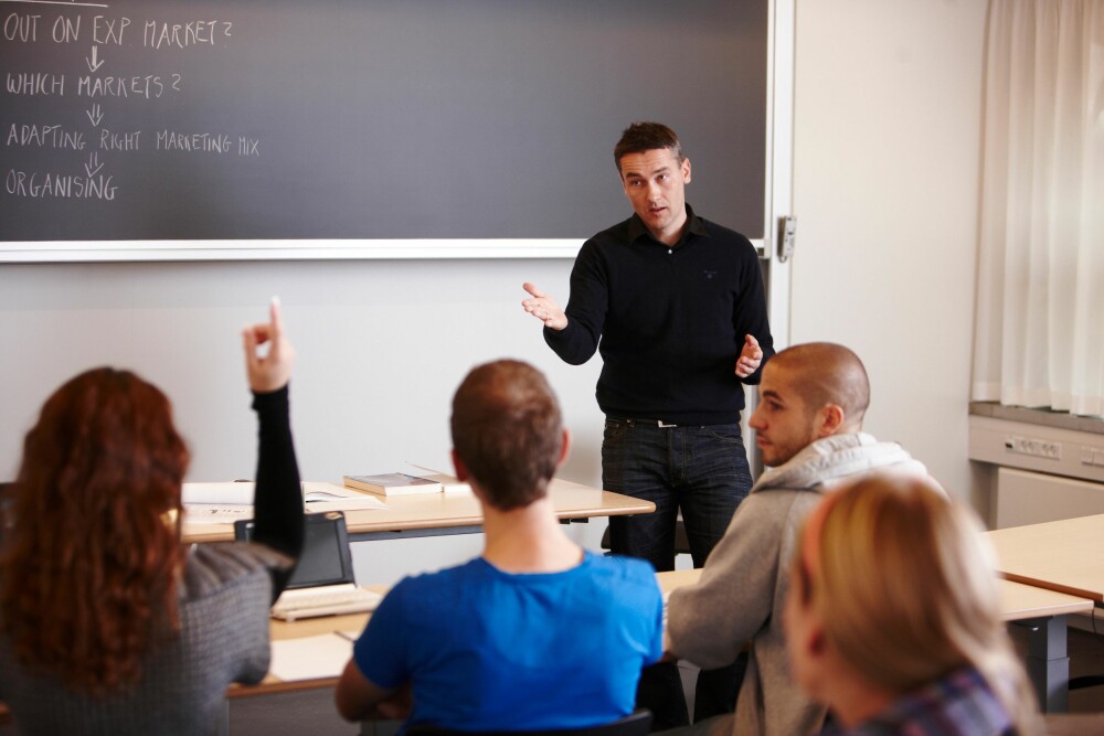 Hva sier ditt stjernetegn om deg som student? Hva sier ditt stjernetegn om deg som student?