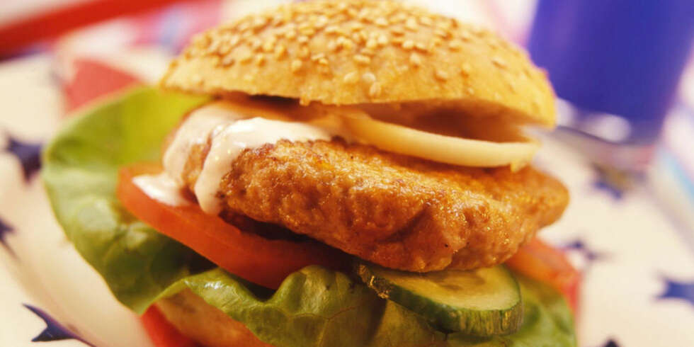 Dagens rett:
Kyllingburger Dagens rett:
Kyllingburger