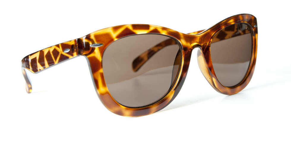 H&M: Kvaliteten trekker ned, men totalt sett får du mye brille for en veldig billig penge. Designet er det heller ikke noe å si på. H&M: Kvaliteten trekker ned, men totalt sett får du mye brille for en veldig billig penge. Designet er det heller ikke noe å si på.