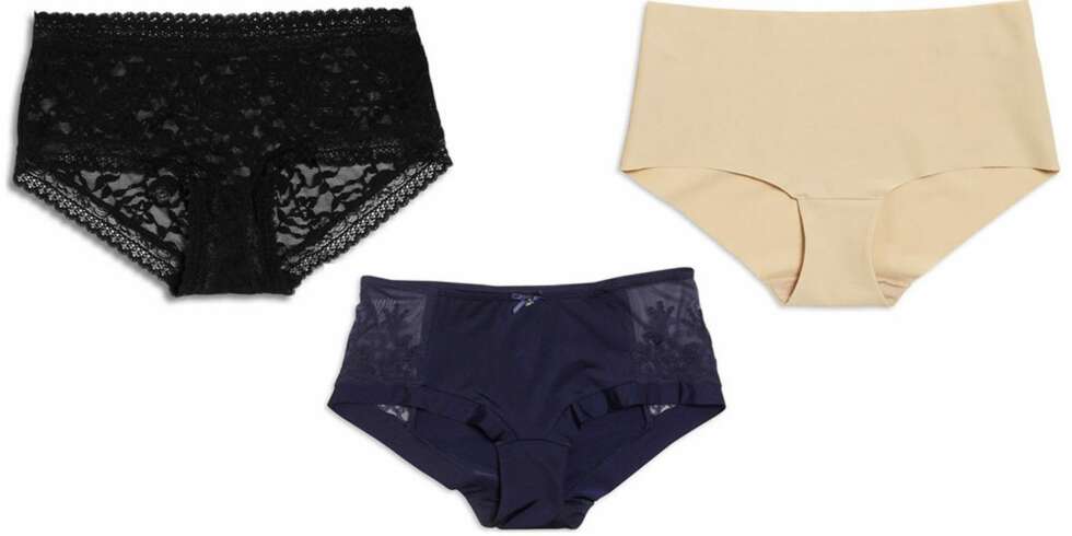 BEHAGELIG HIPSTER: Det behagelige trenger slett ikke være usexy. Hipstertruser fra Lindex, ser du her. Sort, 69,50 kr, blå, 99 kr, beige, 79,50 kr. BEHAGELIG HIPSTER: Det behagelige trenger slett ikke være usexy. Hipstertruser fra Lindex, ser du her. Sort, 69,50 kr, blå, 99 kr, beige, 79,50 kr.