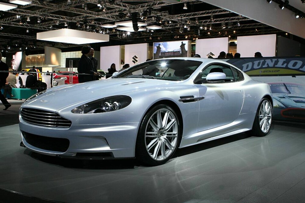 DBS: Ikke alt er ""det beste"" ved DBS. Aston Martin kaller tilbake den også. FOTO: Vi Menn Bil Top Gear DBS: Ikke alt er ""det beste"" ved DBS. Aston Martin kaller tilbake den også. FOTO: Vi Menn Bil Top Gear