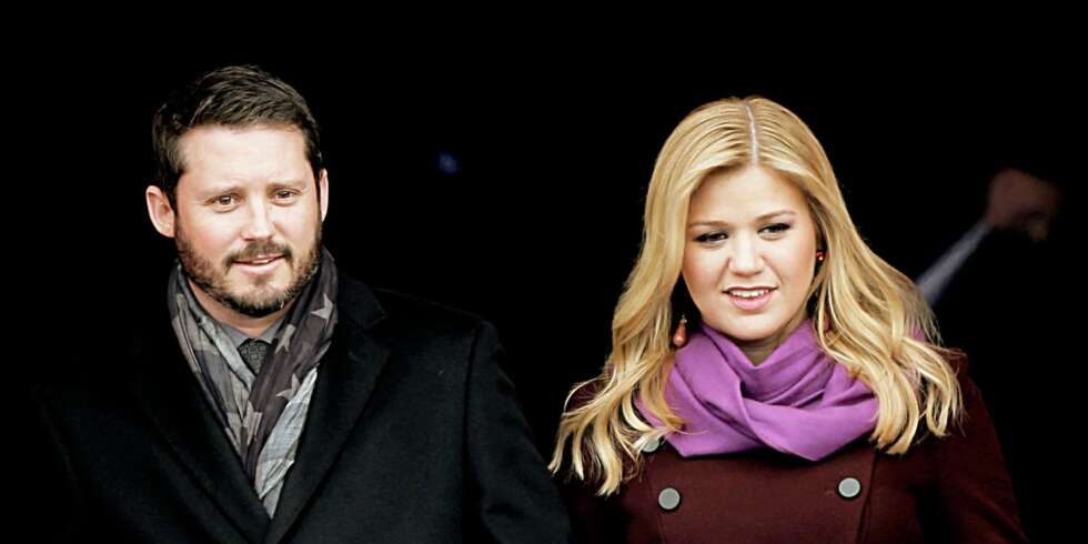 Nygifte: Brandon Blackstock og Kelly Clarkson giftet seg i oktober i fjor. Nå venter de sitt første barn sammen. Nygifte: Brandon Blackstock og Kelly Clarkson giftet seg i oktober i fjor. Nå venter de sitt første barn sammen.