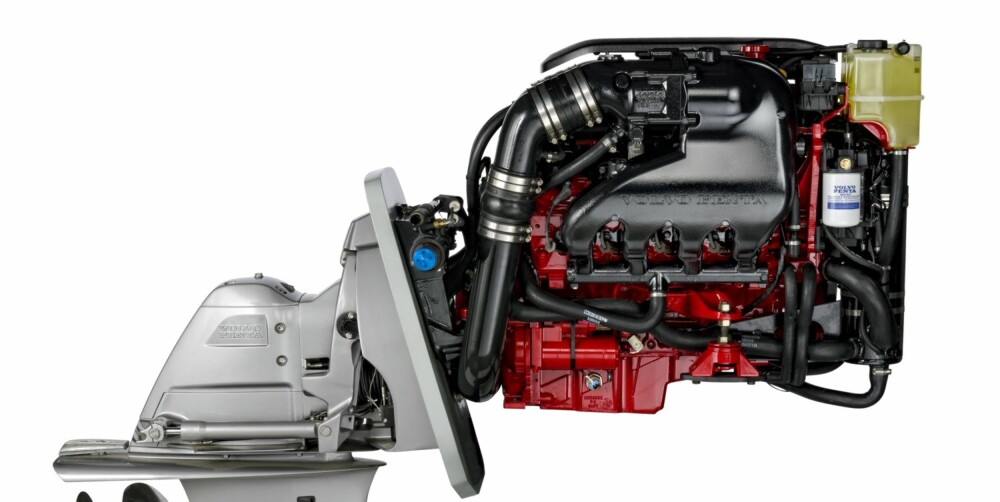 KRAFTPAKKE: Den nye 430 hesters V8-motoren bruker en 6-liters GM-blokk og går langt penere enn de gamle V8-motorene. FOTO: Volvo Penta KRAFTPAKKE: Den nye 430 hesters V8-motoren bruker en 6-liters GM-blokk og går langt penere enn de gamle V8-motorene. FOTO: Volvo Penta