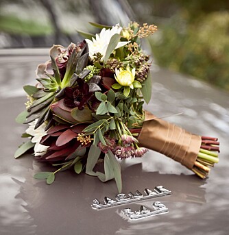 BRUDEBUKETTEN: Den ble laget av Blomst i Sandnes, inspirasjonen fant bruden på Pinterest. BRUDEBUKETTEN: Den ble laget av Blomst i Sandnes, inspirasjonen fant bruden på Pinterest.