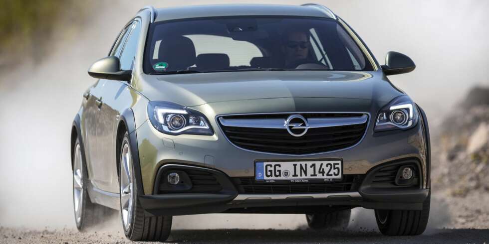 FIREHJULSTREKK: Opel sliter med salget i Norge, men gjør en rekke offensive grep i håp om å øke salget. FIREHJULSTREKK: Opel sliter med salget i Norge, men gjør en rekke offensive grep i håp om å øke salget.