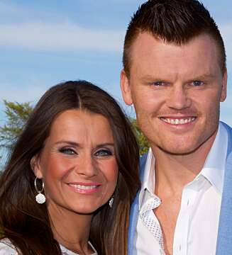 GOD KJEMI: John Arne Riise fikk god kjemi med katrine Moholt. (Foto: TV 2) GOD KJEMI: John Arne Riise fikk god kjemi med katrine Moholt. (Foto: TV 2)