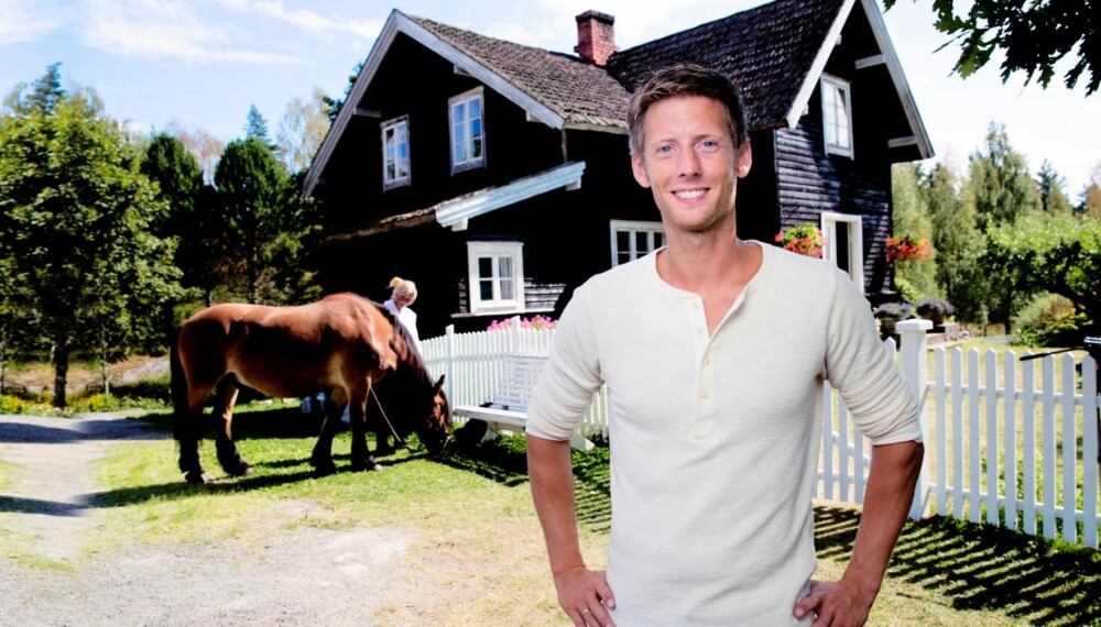 ÅRETS FARM: Gaute Grøtta Grav var i strålende humør da han tok imot Her og Nå på årets «Farmen»-gård i nærheten av Hamar. ÅRETS FARM: Gaute Grøtta Grav var i strålende humør da han tok imot Her og Nå på årets «Farmen»-gård i nærheten av Hamar.