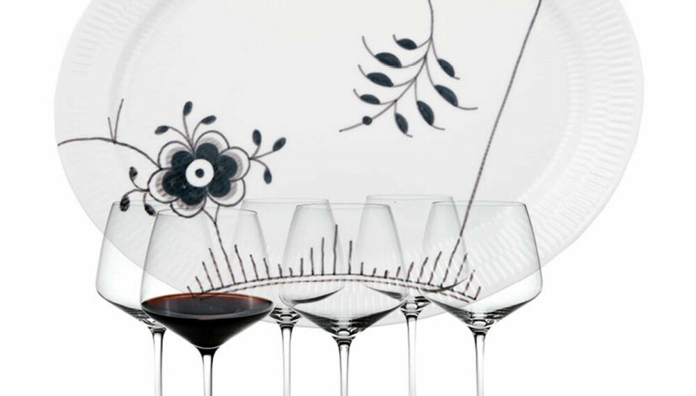 Vinn glass fra Holmegaard og fat fra Royal Copenhagen. Verdi kroner 1530,-. Vinn glass fra Holmegaard og fat fra Royal Copenhagen. Verdi kroner 1530,-.