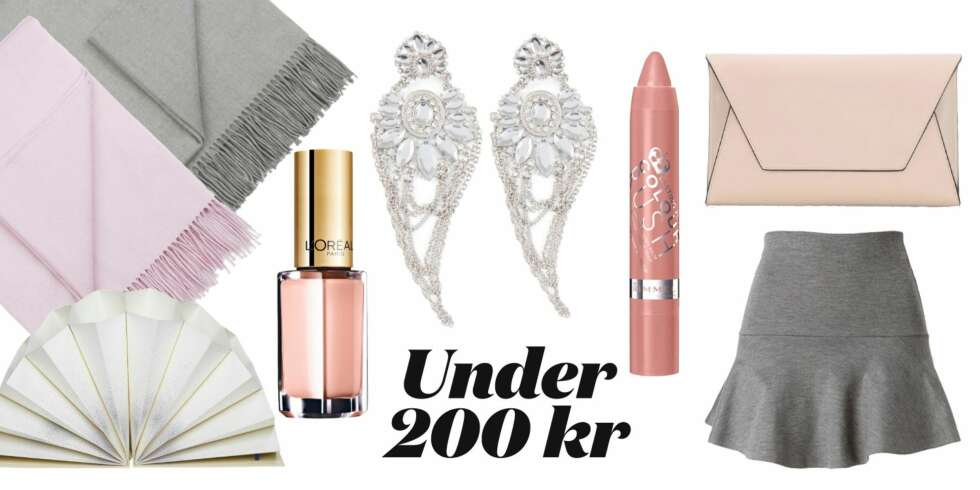 UNDER 200: Skjerf fra Bik Bok, kr 199 pr stk. Ørepynt fra Bik Bok, kr 149. Clutch fra Zara, kr 159. Skjørt fra Gina Tricot, kr 129. "Plisse" dokumentmappe fra Hay, kr 175. Neglelakk fra L'Oréal, kr 59. Leppeblyant fra Rimmel London, kr 57. UNDER 200: Skjerf fra Bik Bok, kr 199 pr stk. Ørepynt fra Bik Bok, kr 149. Clutch fra Zara, kr 159. Skjørt fra Gina Tricot, kr 129. "Plisse" dokumentmappe fra Hay, kr 175. Neglelakk fra L'Oréal, kr 59. Leppeblyant fra Rimmel London, kr 57.