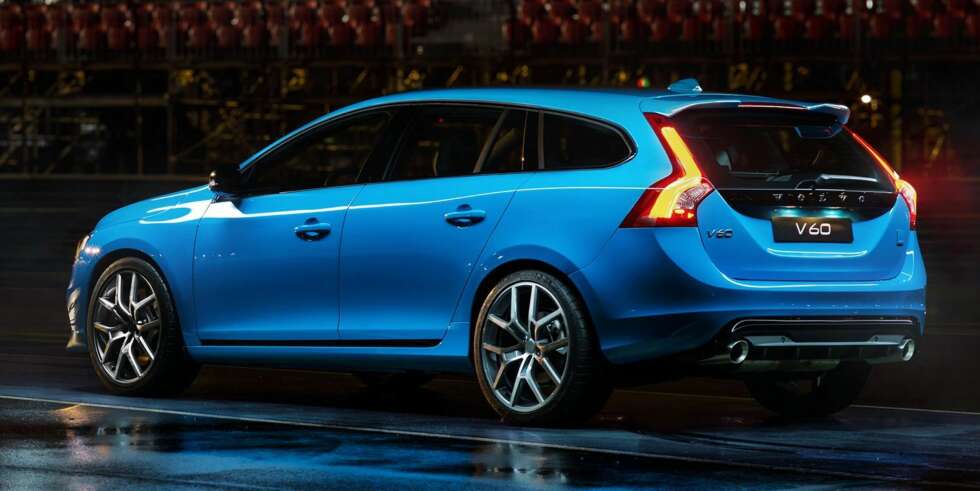 BARSKERE: V60 Polestar har krefter og lyd som ingen annen V60. FOTO: Polestar BARSKERE: V60 Polestar har krefter og lyd som ingen annen V60. FOTO: Polestar