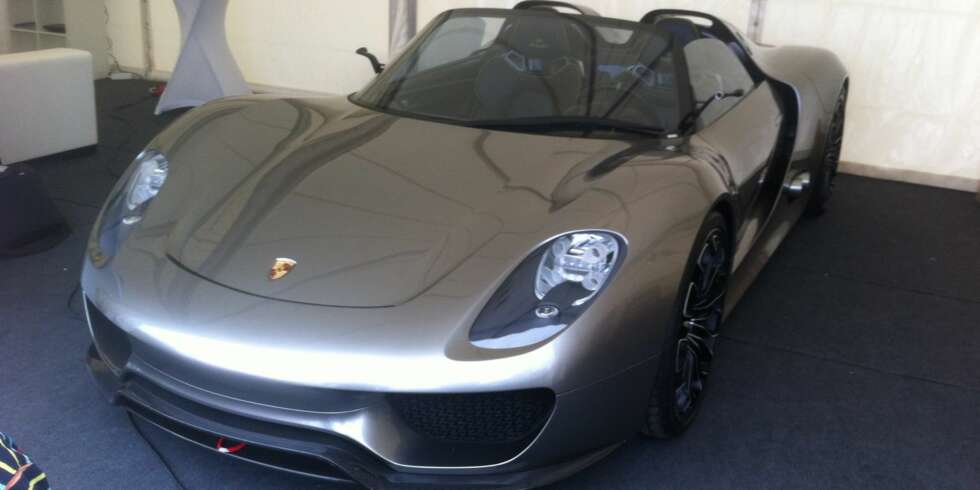 I NORGE: En prototype på Porsche 918 dukket opp i Norge i forbindelse med Rudskogen Motorfestival. FOTO: Martin Jansen I NORGE: En prototype på Porsche 918 dukket opp i Norge i forbindelse med Rudskogen Motorfestival. FOTO: Martin Jansen