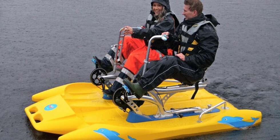 TRE VARIANTER: Seasy Speed kommer i tre forskjellige varianter: Seasy Speed Solo for én person, Seasy Speed Tandem for to personer og Seasy Speed Family for tre personer. TRE VARIANTER: Seasy Speed kommer i tre forskjellige varianter: Seasy Speed Solo for én person, Seasy Speed Tandem for to personer og Seasy Speed Family for tre personer.