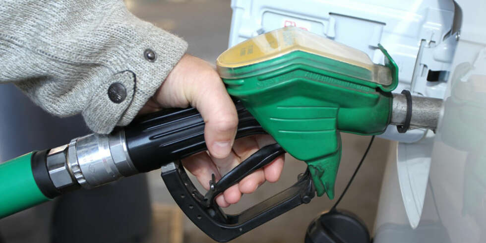 SJELDNERE: Dersom anslagene fra Bosch er riktige, kan du kjøre 10 prosent lengre mellom hver drivstoffylling med det nye rullemodussystemet. FOTO: Petter Handeland SJELDNERE: Dersom anslagene fra Bosch er riktige, kan du kjøre 10 prosent lengre mellom hver drivstoffylling med det nye rullemodussystemet. FOTO: Petter Handeland
