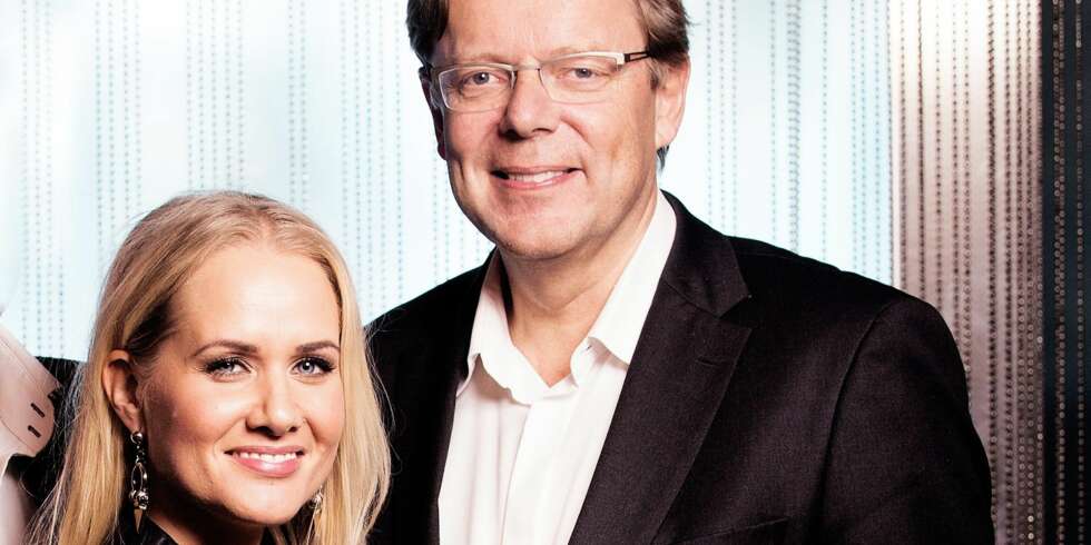 SVIGERFAR?: Julie og Arill skal begge være programledere under OL. Om nyhetsankeret får det som han vil, møtes de oftere også på hjemmebane i fremtiden. SVIGERFAR?: Julie og Arill skal begge være programledere under OL. Om nyhetsankeret får det som han vil, møtes de oftere også på hjemmebane i fremtiden.