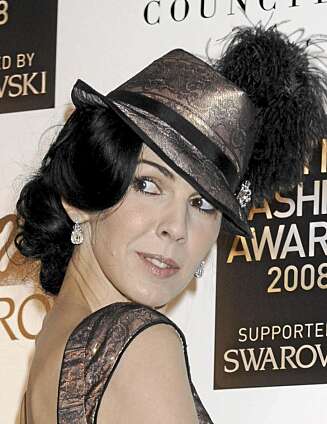 L'Wren Scott. L'Wren Scott.