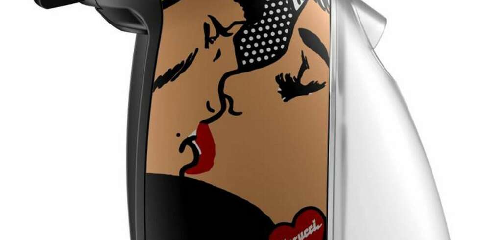 Kaffemaskin fra Nescafé og motehuset Fiorucci. Verdi kroner 1599,-. Kaffemaskin fra Nescafé og motehuset Fiorucci. Verdi kroner 1599,-.