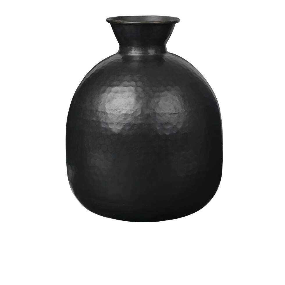 Vase fra Broste Copenhagen, kr 685. Vase fra Broste Copenhagen, kr 685.