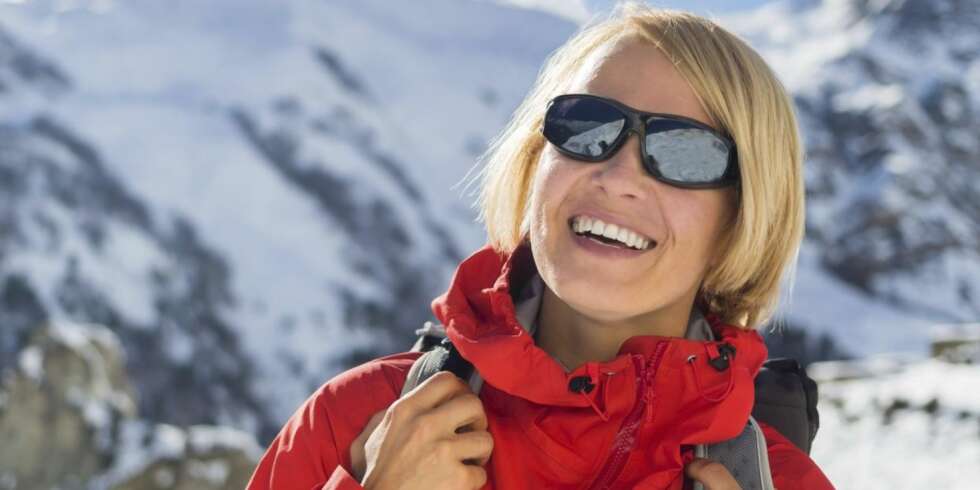 HUSK SOLKREM: Det er spesielt viktig å smøre seg med høy faktor på påskefjellet - både på grunn av refleksjonen fra snøen, men også fordi huden er blek etter en lang vinter. HUSK SOLKREM: Det er spesielt viktig å smøre seg med høy faktor på påskefjellet - både på grunn av refleksjonen fra snøen, men også fordi huden er blek etter en lang vinter.