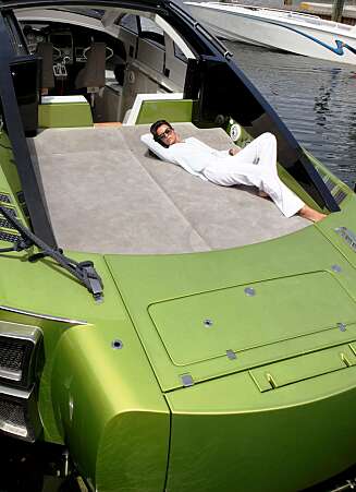 POWERBOAT: Revolver 42. FOTO: Produsent POWERBOAT: Revolver 42. FOTO: Produsent