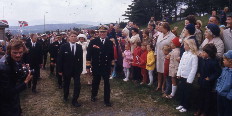 BESØK: Traff du noen gang kong Olav? Da håper vi at du vil dele noen minner med oss. BESØK: Traff du noen gang kong Olav? Da håper vi at du vil dele noen minner med oss.