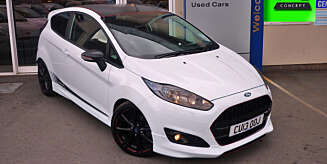 FOR EN FEST: Vi digget Ford Fiesta ST fra Mountune (bildet). Focus ST gir ikke noe dårligere inntrykk. FOTO: Produsent FOR EN FEST: Vi digget Ford Fiesta ST fra Mountune (bildet). Focus ST gir ikke noe dårligere inntrykk. FOTO: Produsent