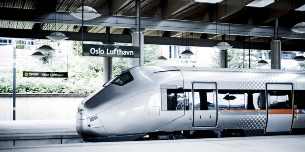 FLYTOGET: Flytoget dekker utgifter til ny flybillett om du mister flyet ditt som følge av eventuelle forsinkelser på Flytoget. FOTO: Flytoget.no FLYTOGET: Flytoget dekker utgifter til ny flybillett om du mister flyet ditt som følge av eventuelle forsinkelser på Flytoget. FOTO: Flytoget.no