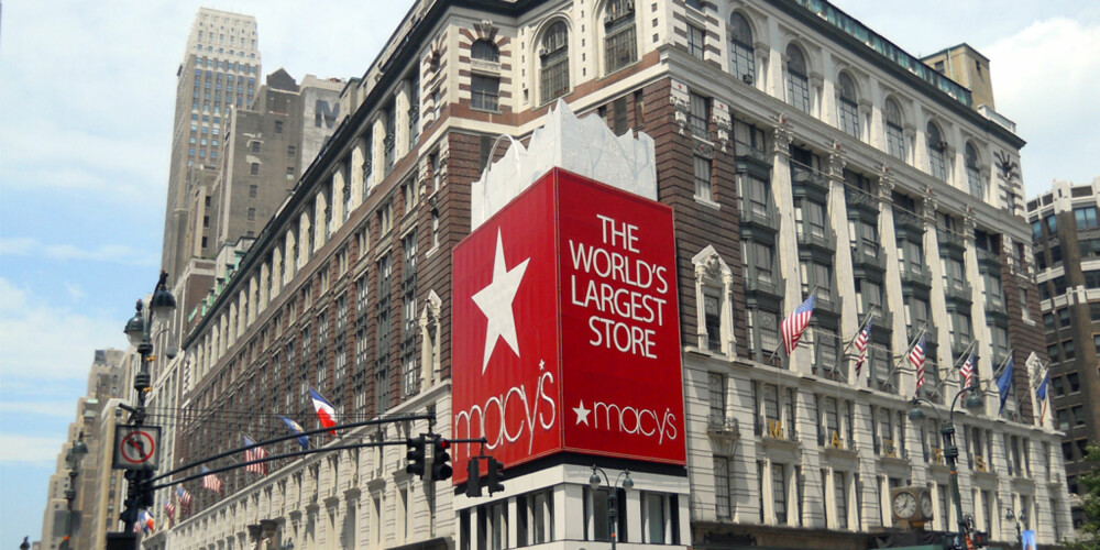 VERDENS STØRSTE: Varemagasinet Macy's på 34th Street er det største varemagasinet i verden. VERDENS STØRSTE: Varemagasinet Macy's på 34th Street er det største varemagasinet i verden.