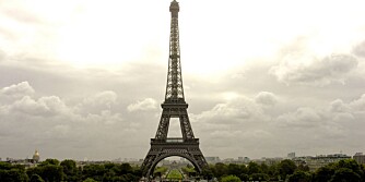 EIFFELTÅRNET I PARIS: Taxi fra Orly eller Charles de Gaulle behøver ikke koste skjorta, særlig ikke når man reiser flere sammen. EIFFELTÅRNET I PARIS: Taxi fra Orly eller Charles de Gaulle behøver ikke koste skjorta, særlig ikke når man reiser flere sammen.