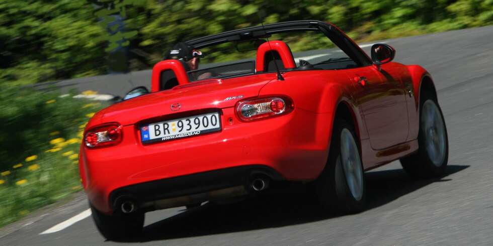 BRUKTBIL: Mazda MX-5. FOTO: Terje Bjørnsen BRUKTBIL: Mazda MX-5. FOTO: Terje Bjørnsen