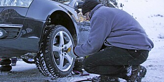SNØ: Det plutselige snøkaoset flere steder i landet indikerer at det er på tide å legge om til vinterdekk. SNØ: Det plutselige snøkaoset flere steder i landet indikerer at det er på tide å legge om til vinterdekk.