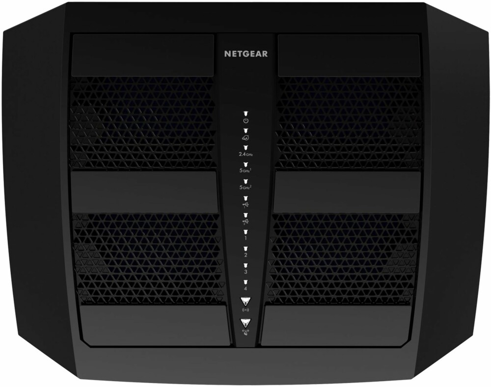 STILIG: Har du ikke behov for å brette ut antenne blir Netgear Nighthawk X6 R8000 litt mer kompakt. STILIG: Har du ikke behov for å brette ut antenne blir Netgear Nighthawk X6 R8000 litt mer kompakt.