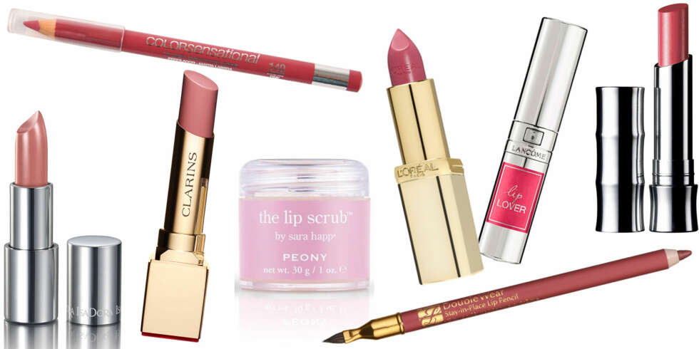 FORSLAG TIL PRODUKTER (f.v.): IsaDora Jelly Kiss i fargen Bare Bliss, kr 129. Maybelline Color Sensational Lipliner i fargen 140 Intense Pink, kr 89. Clarin Rouge Eclat nr. 2 Sweet Rose, kr 220. Sara Happ The Lip Scrub Peony, kr 229. Estée Lauder Double Wear Stay-in-Place Lipliner i fargen Wine, kr 210. L'Oréal Paris Color RIche Lipstick i fargen 431 Fuschia Declaration, kr 139. Lancôme Lip Lover lipgloss i fargen 333. Clinique Butter Shine Lipstick i fargen 428 Pink Goddess, kr 205. FORSLAG TIL PRODUKTER (f.v.): IsaDora Jelly Kiss i fargen Bare Bliss, kr 129. Maybelline Color Sensational Lipliner i fargen 140 Intense Pink, kr 89. Clarin Rouge Eclat nr. 2 Sweet Rose, kr 220. Sara Happ The Lip Scrub Peony, kr 229. Estée Lauder Double Wear Stay-in-Place Lipliner i fargen Wine, kr 210. L'Oréal Paris Color RIche Lipstick i fargen 431 Fuschia Declaration, kr 139. Lancôme Lip Lover lipgloss i fargen 333. Clinique Butter Shine Lipstick i fargen 428 Pink Goddess, kr 205.