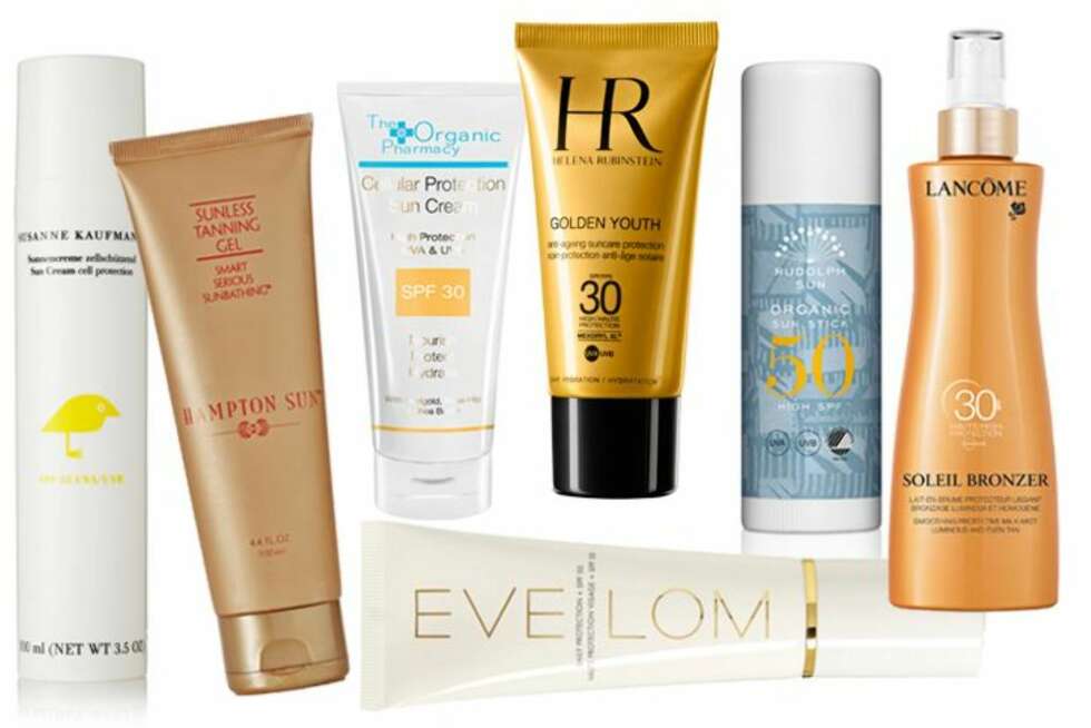 SOLKREM: Susanne Kauffmann Sun Cream Cell Protection med solkrem 25, kr. 557 (fra venstre). Hampton Sun Sunless Tanning Gel selvbruner, kr 374. Økologisk solkrem fra The Organic Pharmacy med solfaktor 30, kr. 490. Helena Rubinstein Golden Youth Face solkrem, kr. 405. Rudolph Care Sun Stick med solfaktor 50, kr. 175. Lancôme Soleil Bronzer Lait med solfaktor 30, kr. 325. Solkrem til ansiktet fra Eve Lom, Daily Protection solfaktor, 50, kr. 730 (liggende). SOLKREM: Susanne Kauffmann Sun Cream Cell Protection med solkrem 25, kr. 557 (fra venstre). Hampton Sun Sunless Tanning Gel selvbruner, kr 374. Økologisk solkrem fra The Organic Pharmacy med solfaktor 30, kr. 490. Helena Rubinstein Golden Youth Face solkrem, kr. 405. Rudolph Care Sun Stick med solfaktor 50, kr. 175. Lancôme Soleil Bronzer Lait med solfaktor 30, kr. 325. Solkrem til ansiktet fra Eve Lom, Daily Protection solfaktor, 50, kr. 730 (liggende).