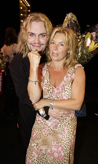 KOMPISER: Elisabeth Andreassen og Jan Werner Danielsen avbildet i 2002. KOMPISER: Elisabeth Andreassen og Jan Werner Danielsen avbildet i 2002.