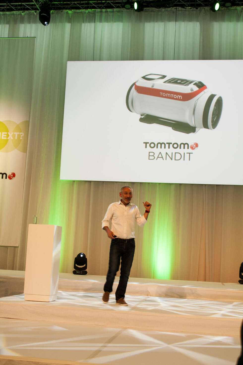NYTT MARKED: TomTom har vært ledende på navigasjon, men det er et marked som nok er over toppen. Nå satser selskapet på at et nytt Actionkamera - TomTom Bandit. NYTT MARKED: TomTom har vært ledende på navigasjon, men det er et marked som nok er over toppen. Nå satser selskapet på at et nytt Actionkamera - TomTom Bandit.