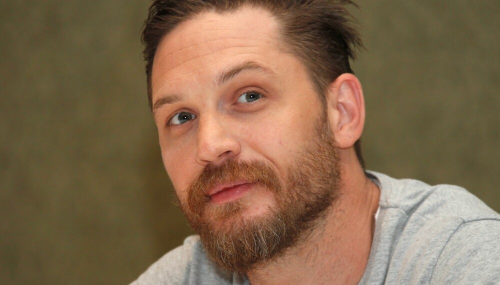 SKJEGGLENGDE: Hvor langt skjegg kler du? Skuespiller Tom Hardy ser ut til å kle sin lengde svært godt! SKJEGGLENGDE: Hvor langt skjegg kler du? Skuespiller Tom Hardy ser ut til å kle sin lengde svært godt!