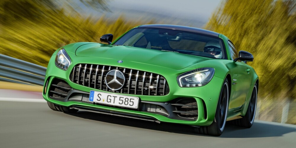 HELT RÅ: Mer kraft, heftigere ytelser og enda kvassere kjøreegenskaper. HIls på nye AMG-GT R, det råeste fra Mercedes hittil. HELT RÅ: Mer kraft, heftigere ytelser og enda kvassere kjøreegenskaper. HIls på nye AMG-GT R, det råeste fra Mercedes hittil.