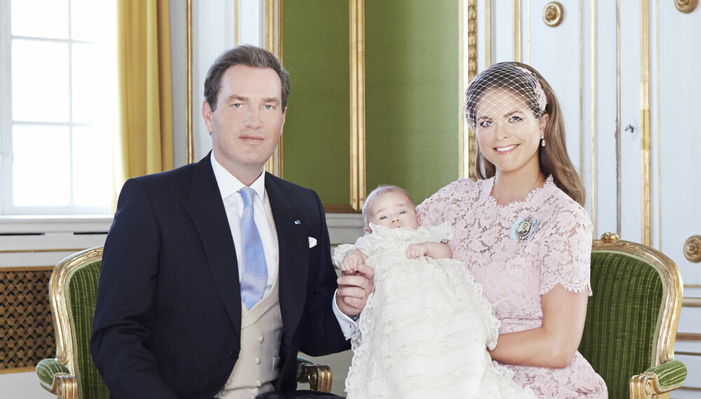 Stolte foreldre: Prinsesse Madeleine og ektemannen Chris O'Neill er nettopp blitt foreldre til en liten gutt. Fra før har de prinsesse Leonore (bildet). Stolte foreldre: Prinsesse Madeleine og ektemannen Chris O'Neill er nettopp blitt foreldre til en liten gutt. Fra før har de prinsesse Leonore (bildet).