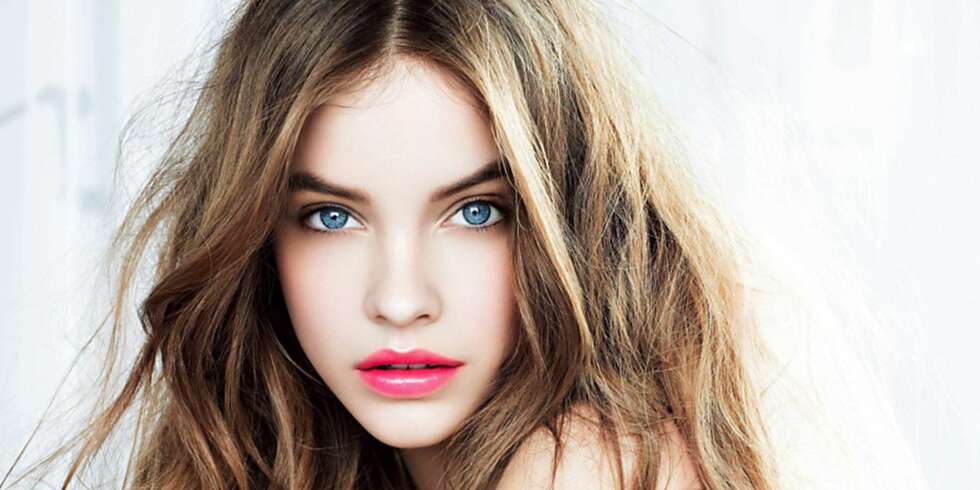 FÅ SKJØNNHETSINSPIRASJON: Vi har samlet ti Instagram-kontoer du bør følge om du er ute etter inspirasjon innen hår, sminke og skjønnhet. Her er modell Barbara Palvin, som har en konto det er verdt å ta en titt på. FÅ SKJØNNHETSINSPIRASJON: Vi har samlet ti Instagram-kontoer du bør følge om du er ute etter inspirasjon innen hår, sminke og skjønnhet. Her er modell Barbara Palvin, som har en konto det er verdt å ta en titt på.