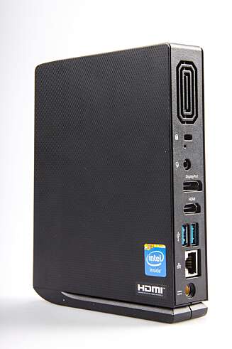 Totalt fire USB 3.0-tilkoblinger, hodetelefoner, HDMI, Displayport og gigabit Ethernet. Chromebook CXI har stort sett det man trenger. Totalt fire USB 3.0-tilkoblinger, hodetelefoner, HDMI, Displayport og gigabit Ethernet. Chromebook CXI har stort sett det man trenger.