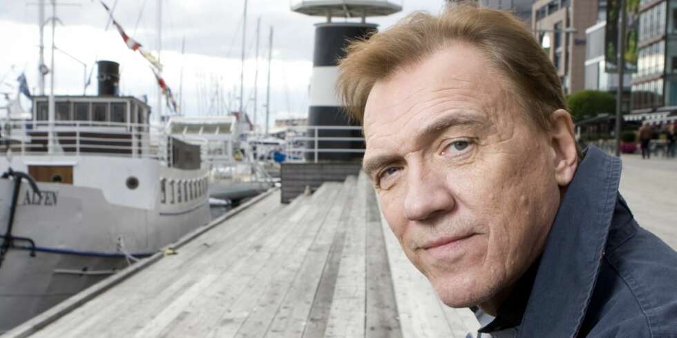 MAKS UFLAKS: Selv ikke en rutinert sceneartist som Christer Sjögren er immun mot sykdom. MAKS UFLAKS: Selv ikke en rutinert sceneartist som Christer Sjögren er immun mot sykdom.