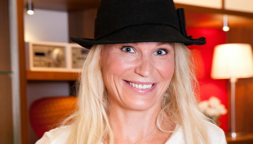 VILLE GITT BORT PENGER: Hadde Ingeborg Myhre opplevd å vinne 127 Vikinglotto-millioner, ville hun gått i taket. – Det er så utrolig mye, man får ikke brukt så mye penger. VILLE GITT BORT PENGER: Hadde Ingeborg Myhre opplevd å vinne 127 Vikinglotto-millioner, ville hun gått i taket. – Det er så utrolig mye, man får ikke brukt så mye penger.