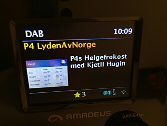 RADIOVIS: En ny standard gjør at radiokanalene kan vise deg informasjon og bilder på radioen. RADIOVIS: En ny standard gjør at radiokanalene kan vise deg informasjon og bilder på radioen.