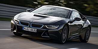 SUPER-i8: Bilen, som antagelig får navnet i8S, utvikles av BMWs i-avdelinG. FOTO: Produsent SUPER-i8: Bilen, som antagelig får navnet i8S, utvikles av BMWs i-avdelinG. FOTO: Produsent