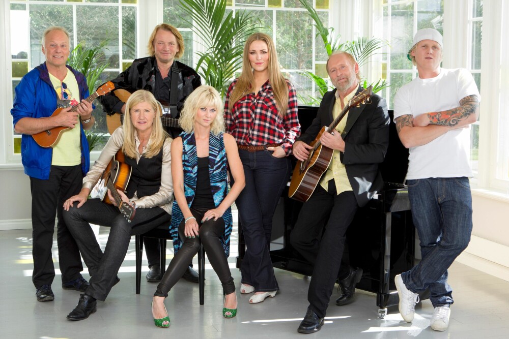 I 2012: Anne Grete var med i "Hver gang vi møtes" for snart to år siden, sammen med Øystein Dolmen, Jan Eggum, Elvira Nikolaisen, Halvdan Sivertsen, Vinni, og Bertine Zetlitz. (Foto: TV 2) I 2012: Anne Grete var med i "Hver gang vi møtes" for snart to år siden, sammen med Øystein Dolmen, Jan Eggum, Elvira Nikolaisen, Halvdan Sivertsen, Vinni, og Bertine Zetlitz. (Foto: TV 2)